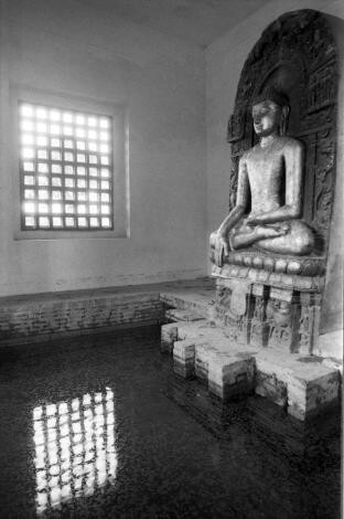 Kushinagar, Uttar Pradesh. September 2007